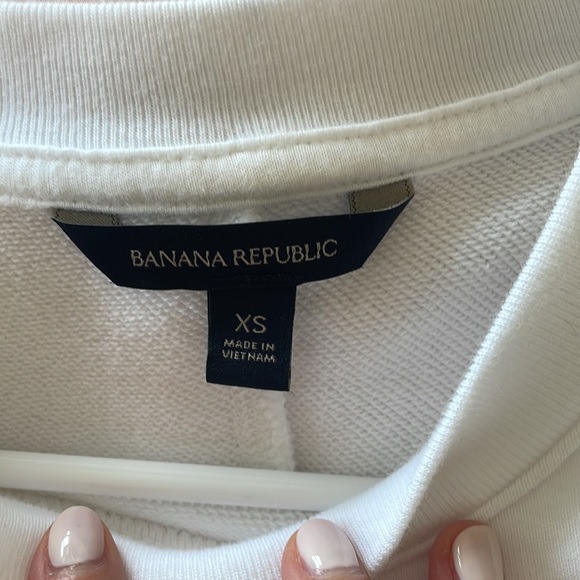Banana Republic White Eyelet Sweatshirt - Size XS - Picture 4 of 5